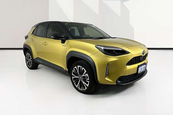 2024 Toyota YARIS CROSS Urban MXPJ10R