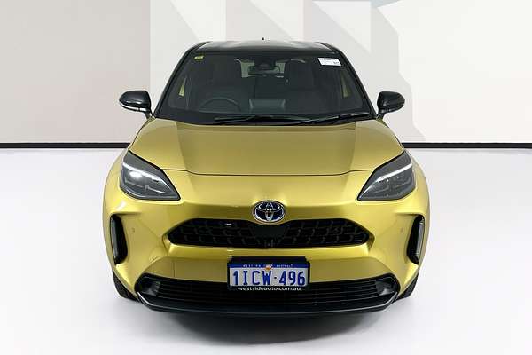 2024 Toyota YARIS CROSS Urban MXPJ10R