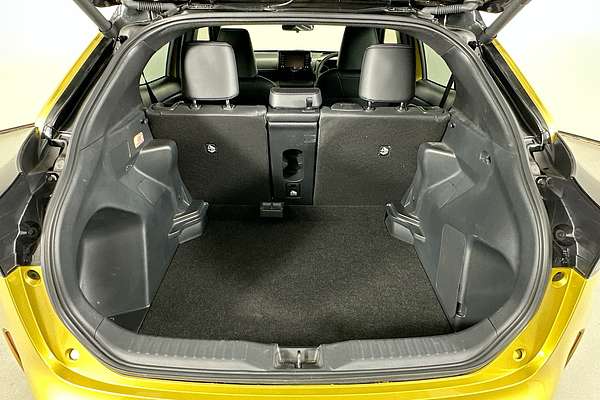2024 Toyota YARIS CROSS Urban MXPJ10R