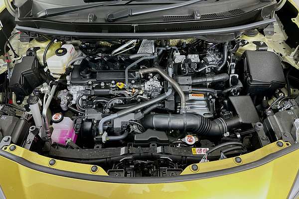 2024 Toyota YARIS CROSS Urban MXPJ10R