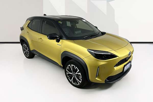 2024 Toyota YARIS CROSS Urban MXPJ10R