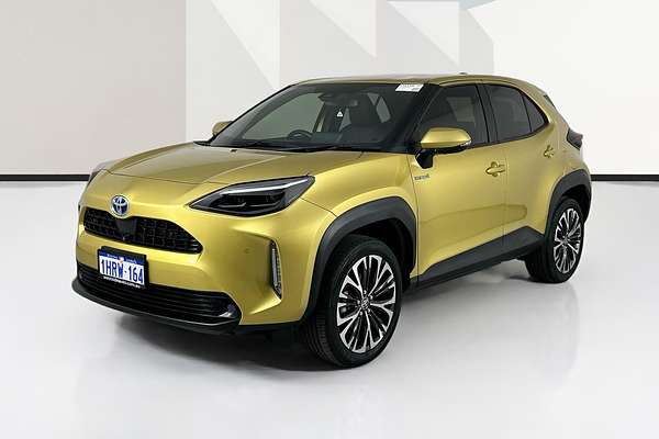 2022 Toyota YARIS CROSS URBAN HYBRID (AWD) MXPJ15R