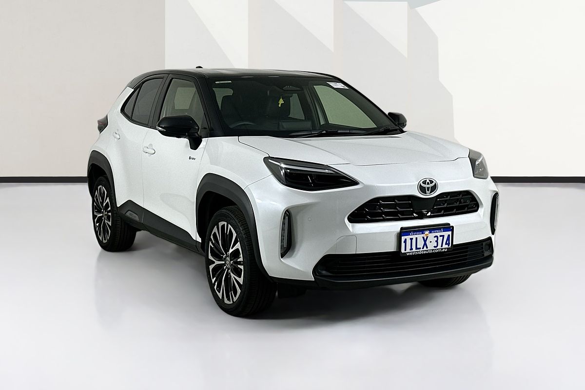 2024 Toyota YARIS CROSS URBAN HYBRID (AWD) MXPJ15R