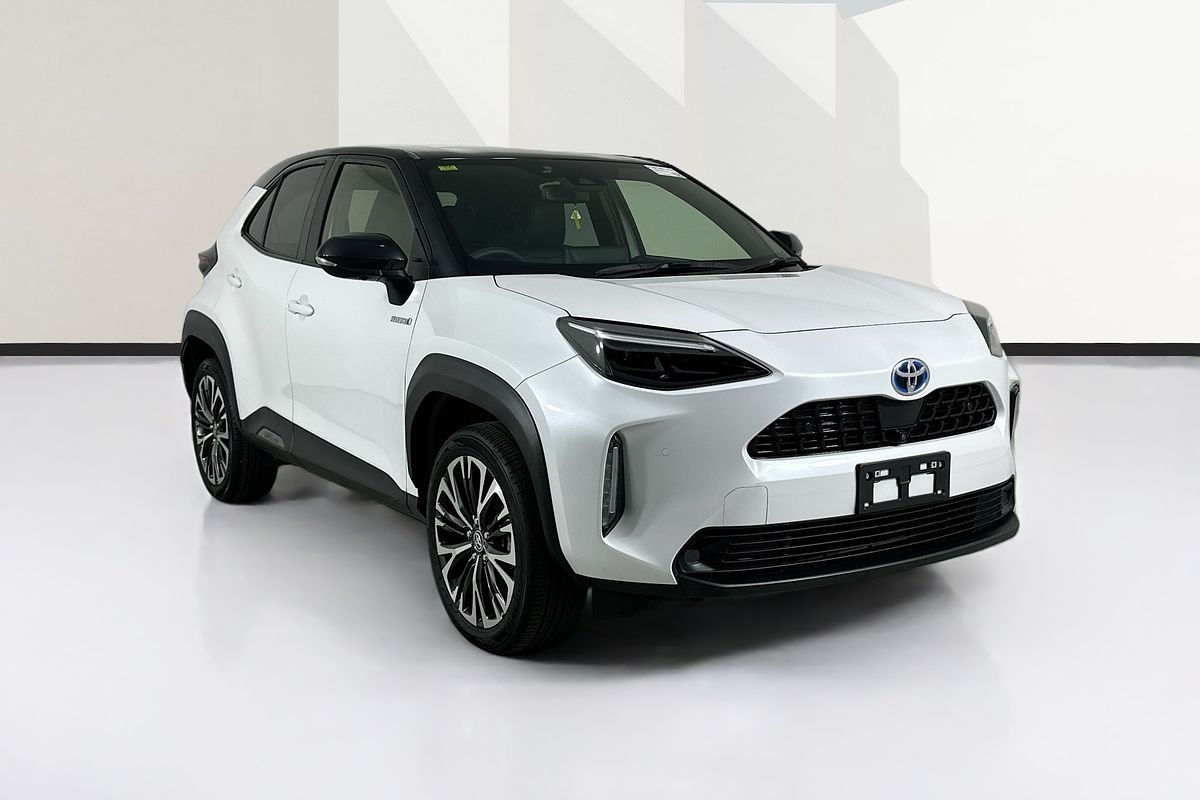 2023 Toyota YARIS CROSS URBAN HYBRID MXPJ10R