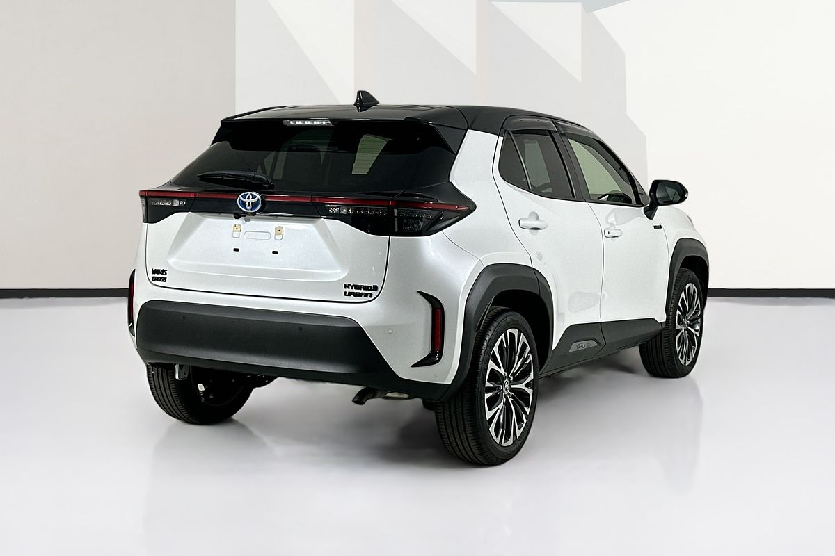 2023 Toyota YARIS CROSS URBAN HYBRID MXPJ10R