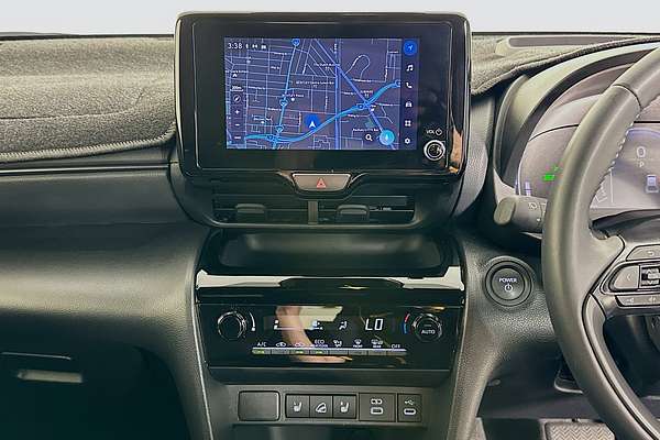 2024 Toyota YARIS CROSS URBAN HYBRID (AWD) MXPJ15R