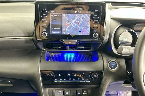 2023 Toyota YARIS CROSS URBAN HYBRID MXPJ10R