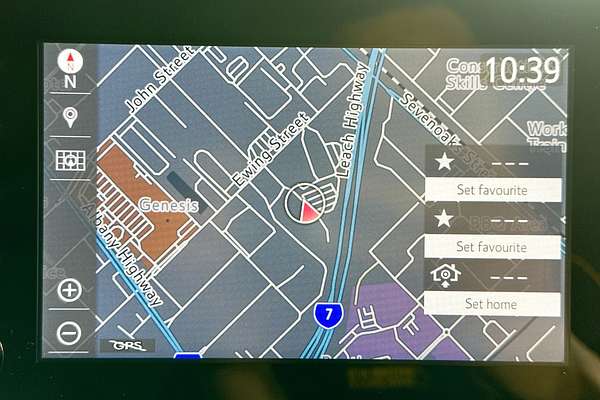 2023 Toyota YARIS CROSS URBAN HYBRID MXPJ10R