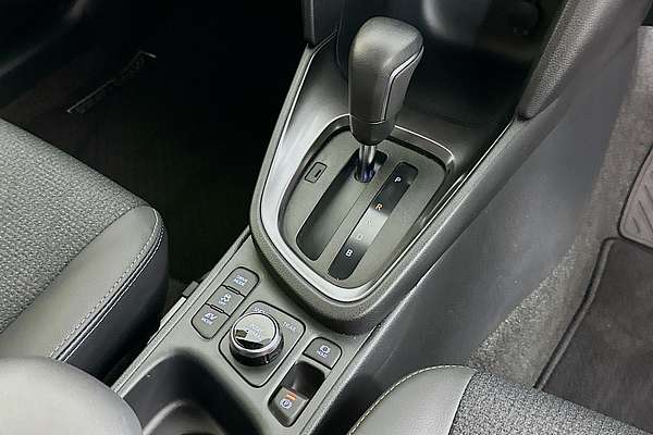 2024 Toyota YARIS CROSS URBAN HYBRID (AWD) MXPJ15R