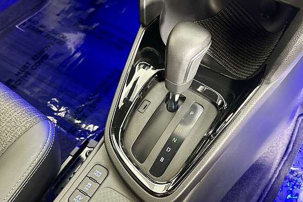 2023 Toyota YARIS CROSS URBAN HYBRID MXPJ10R