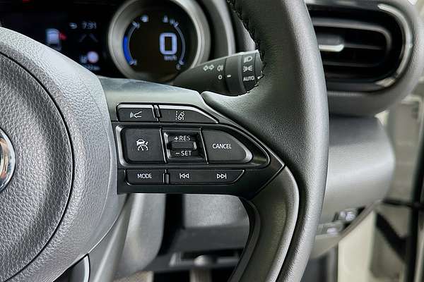 2022 Toyota YARIS CROSS GX HYBRID (AWD) MXPJ15R