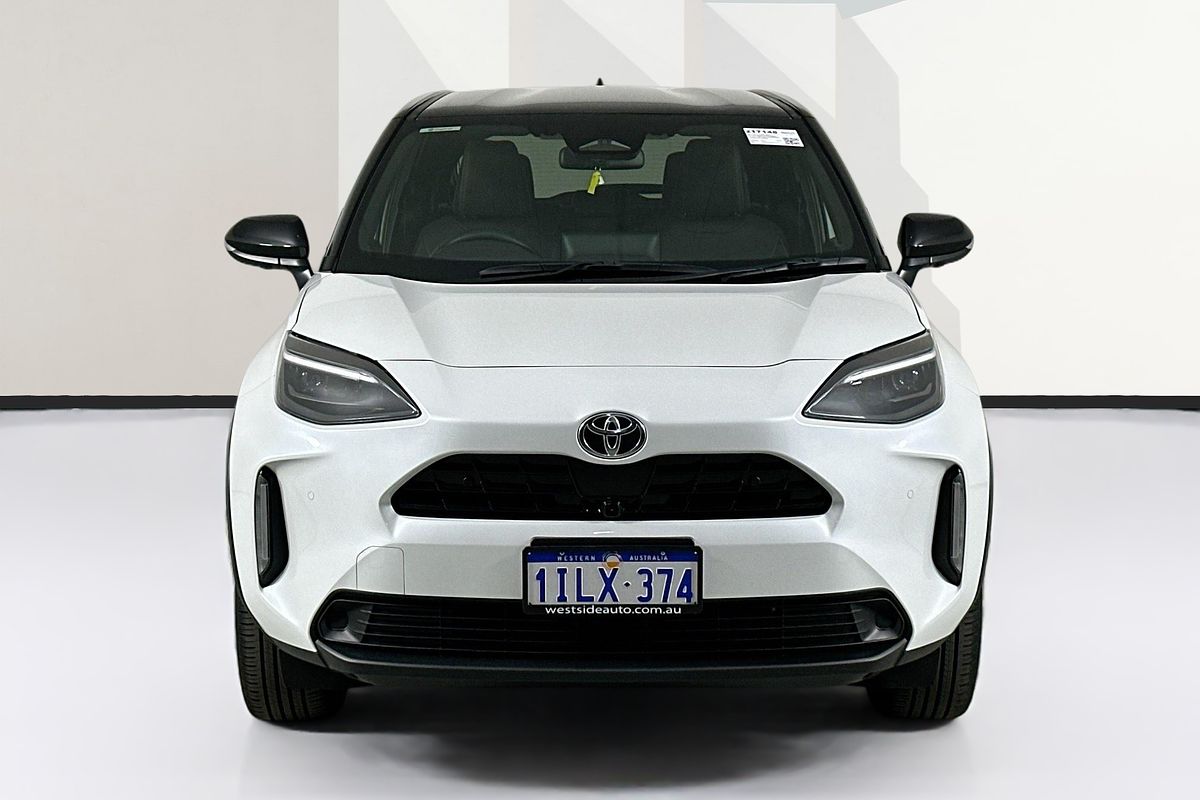 2024 Toyota YARIS CROSS URBAN HYBRID (AWD) MXPJ15R