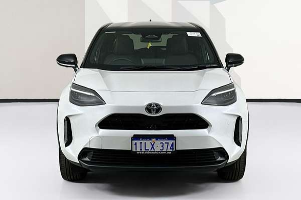 2024 Toyota YARIS CROSS URBAN HYBRID (AWD) MXPJ15R