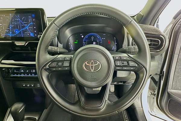 2024 Toyota YARIS CROSS URBAN HYBRID (AWD) MXPJ15R