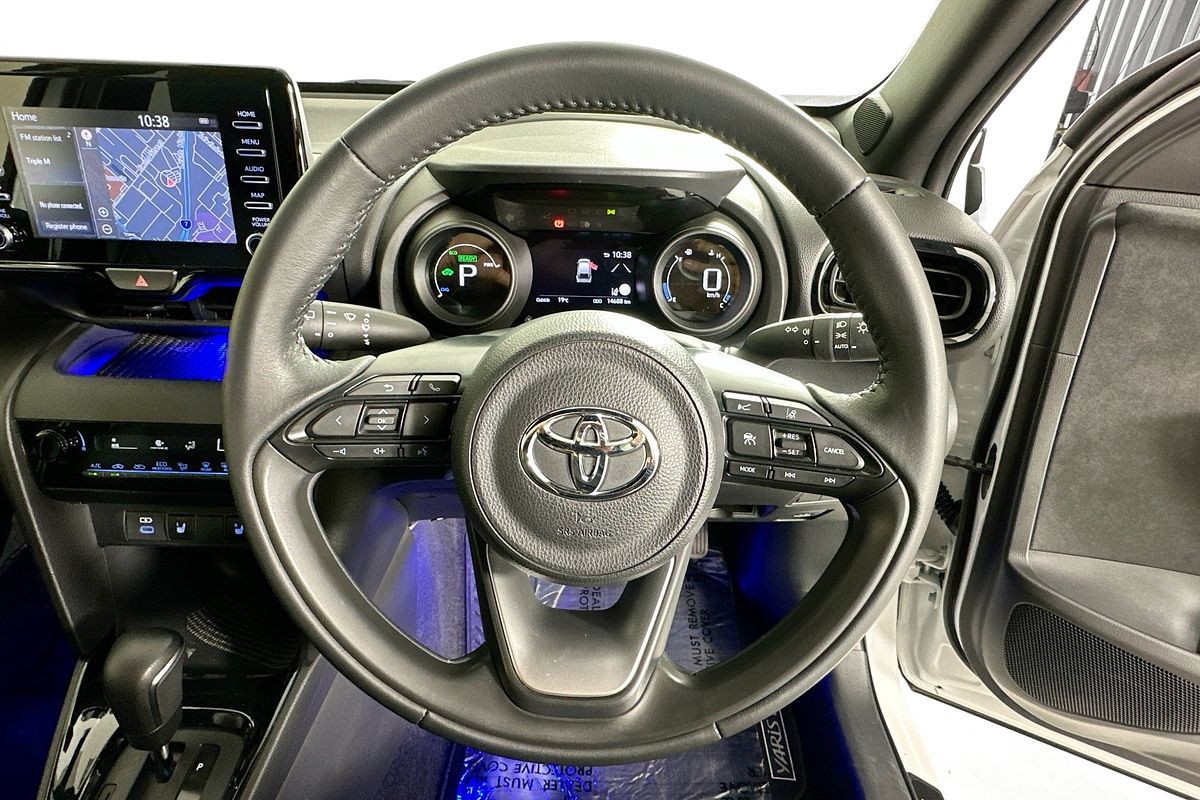 2023 Toyota YARIS CROSS URBAN HYBRID MXPJ10R