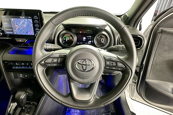 2023 Toyota YARIS CROSS URBAN HYBRID MXPJ10R