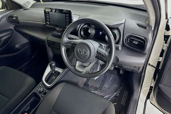 2022 Toyota YARIS CROSS GX HYBRID (AWD) MXPJ15R