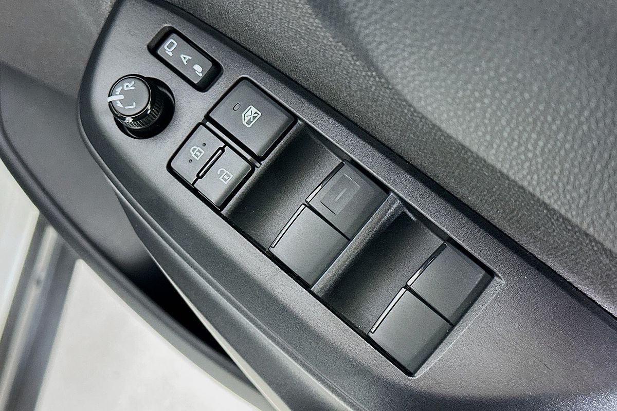2022 Toyota YARIS CROSS GX HYBRID (AWD) MXPJ15R
