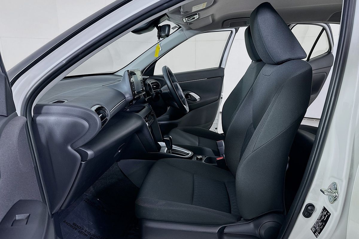 2022 Toyota YARIS CROSS GX HYBRID (AWD) MXPJ15R
