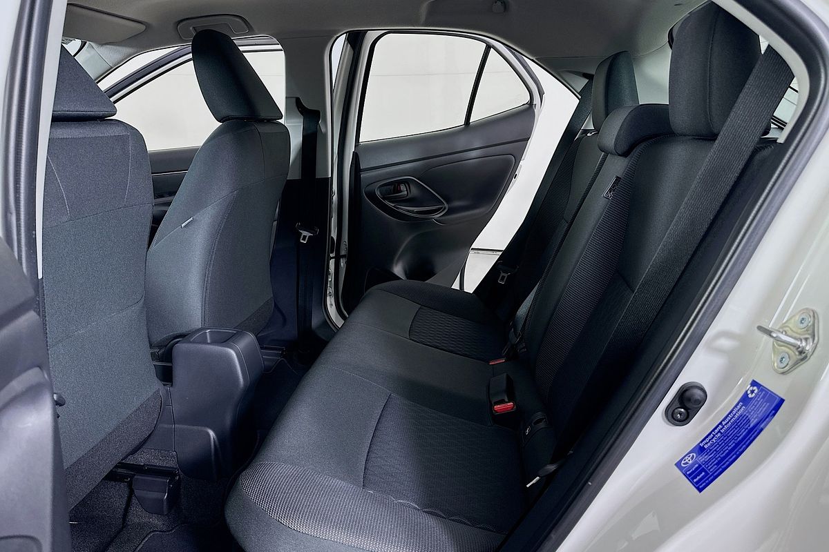 2022 Toyota YARIS CROSS GX HYBRID (AWD) MXPJ15R