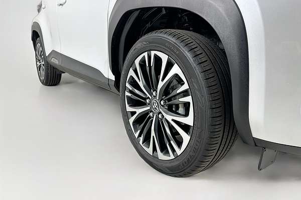 2023 Toyota YARIS CROSS URBAN HYBRID MXPJ10R