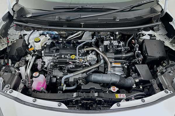 2024 Toyota YARIS CROSS URBAN HYBRID (AWD) MXPJ15R