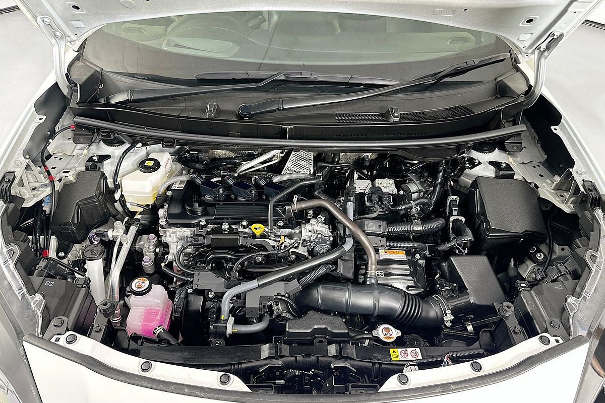 2023 Toyota YARIS CROSS URBAN HYBRID MXPJ10R