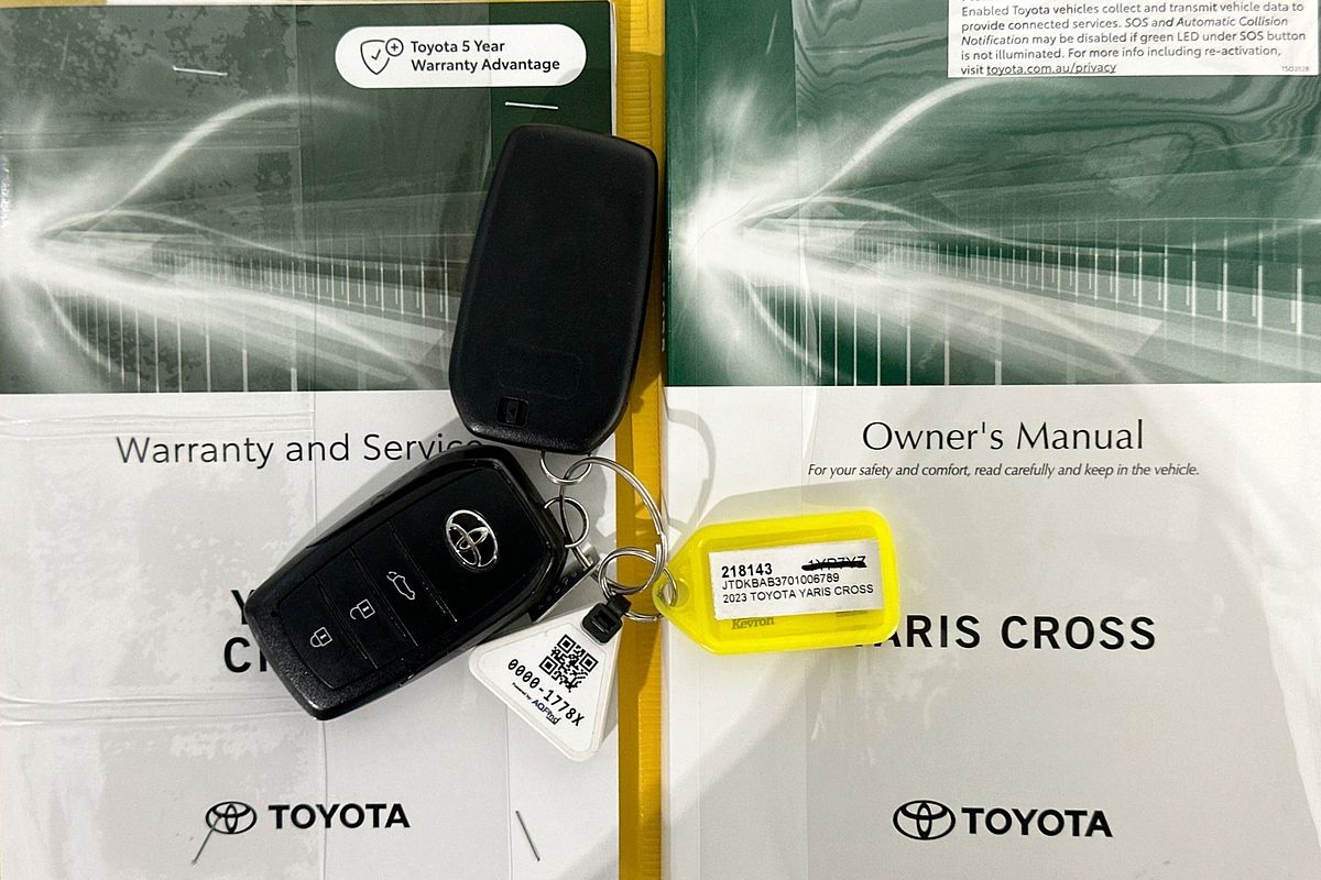 2023 Toyota YARIS CROSS URBAN HYBRID MXPJ10R