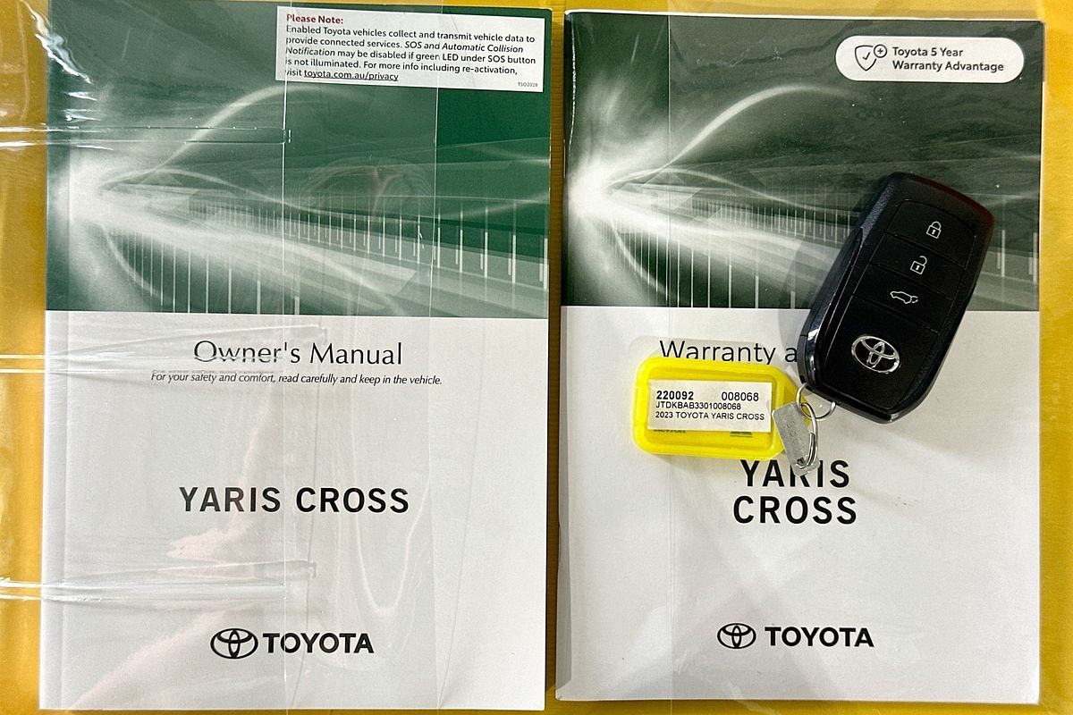 2023 Toyota YARIS CROSS URBAN HYBRID MXPJ10R