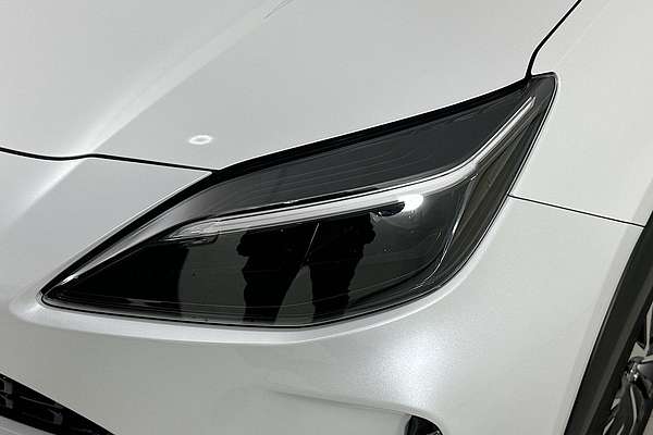 2023 Toyota YARIS CROSS URBAN HYBRID MXPJ10R