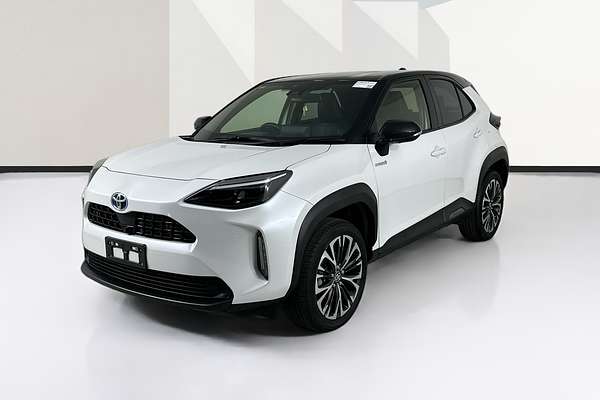 2023 Toyota YARIS CROSS URBAN HYBRID MXPJ10R