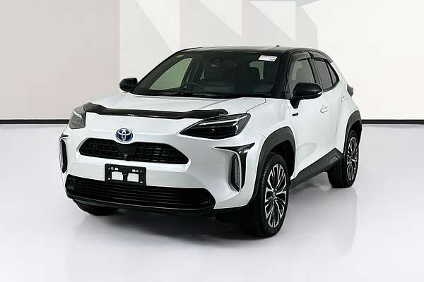 2023 Toyota YARIS CROSS URBAN HYBRID MXPJ10R