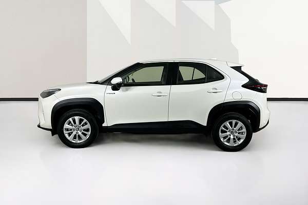 2022 Toyota YARIS CROSS GX HYBRID (AWD) MXPJ15R