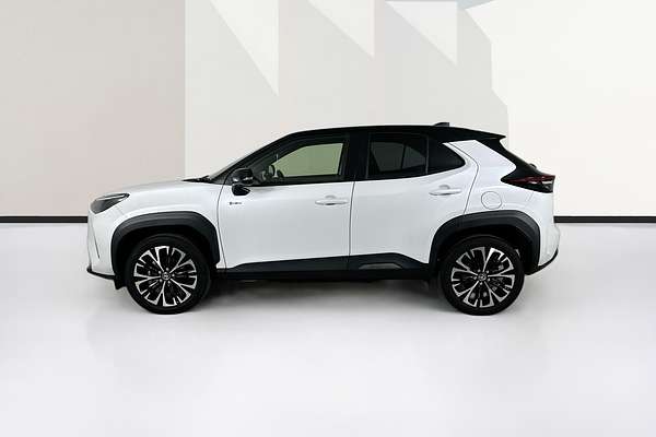 2024 Toyota YARIS CROSS URBAN HYBRID (AWD) MXPJ15R