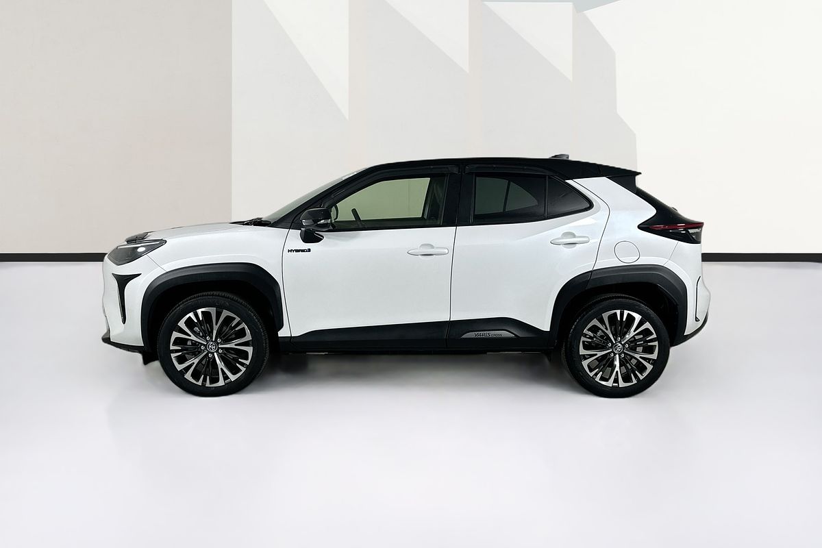 2023 Toyota YARIS CROSS URBAN HYBRID MXPJ10R