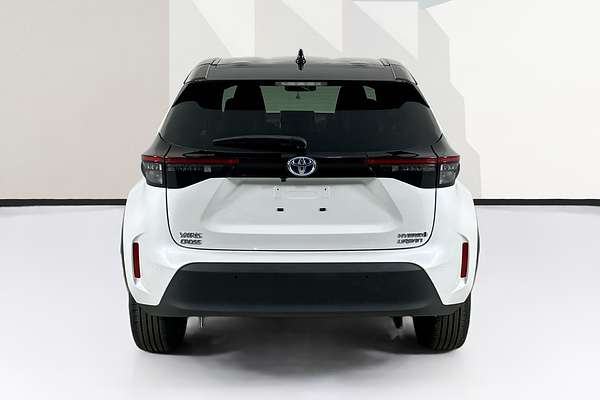 2023 Toyota YARIS CROSS URBAN HYBRID MXPJ10R
