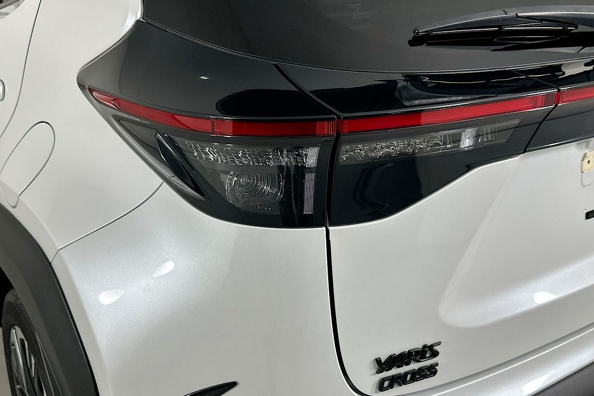 2023 Toyota YARIS CROSS URBAN HYBRID MXPJ10R