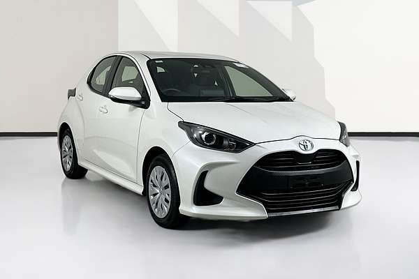 2021 Toyota YARIS ASCENT SPORT MXPA10R