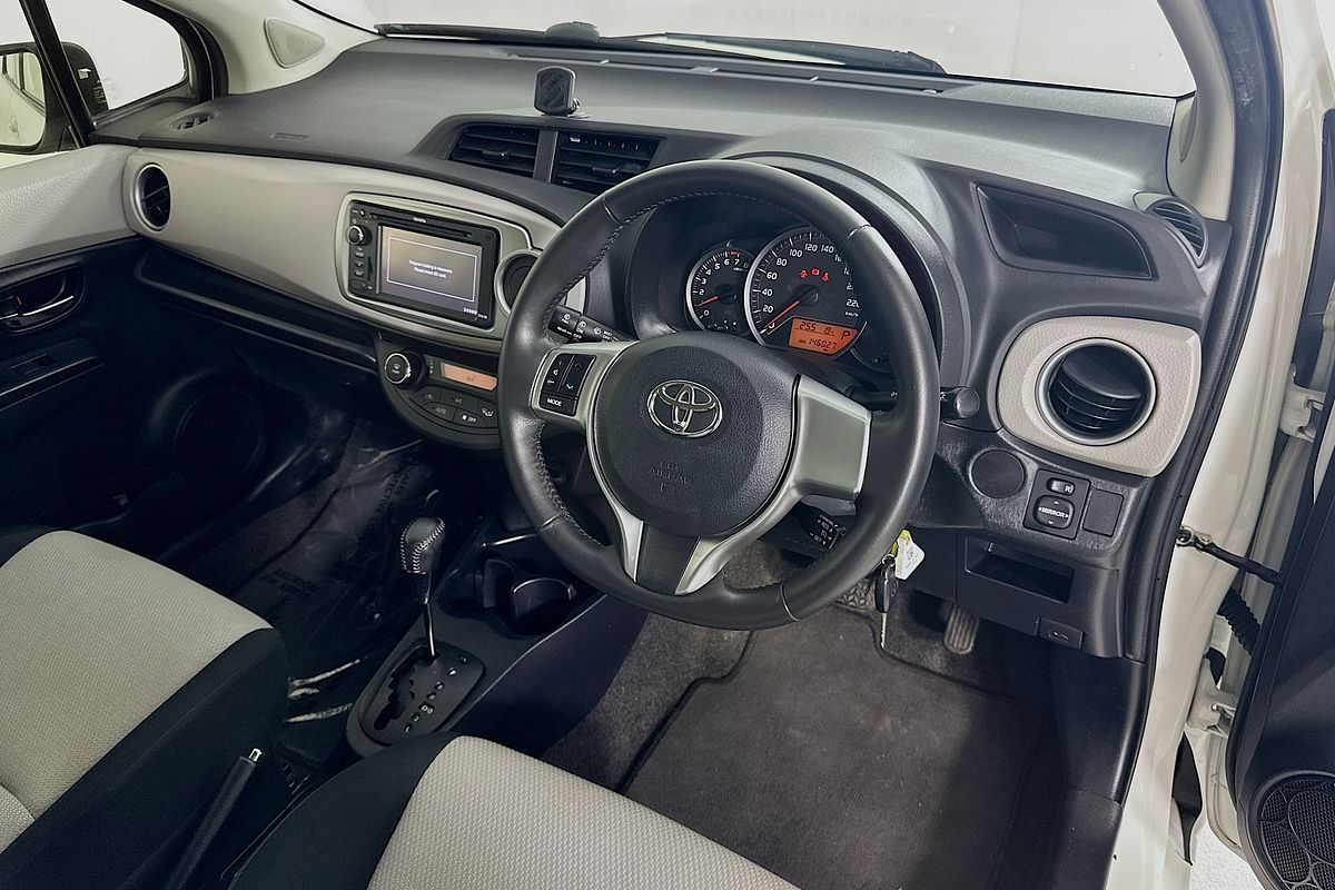 2013 Toyota YARIS YRX NCP131R