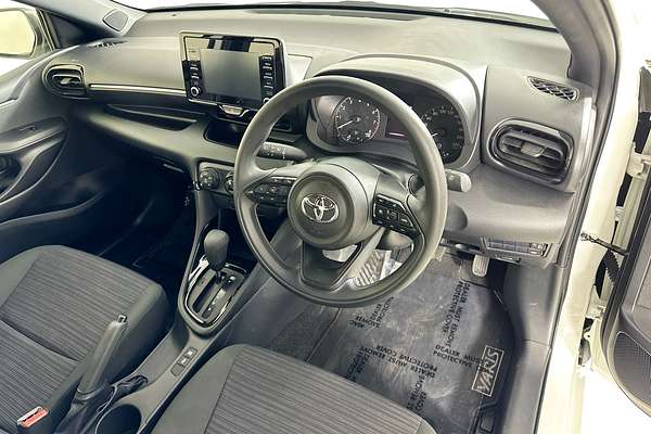 2021 Toyota YARIS ASCENT SPORT MXPA10R