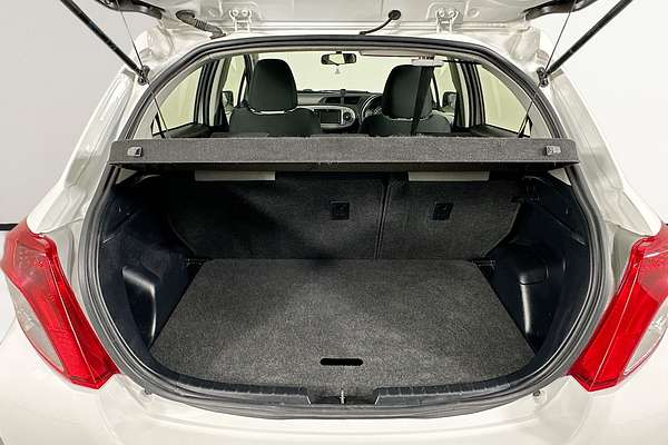 2013 Toyota YARIS YRX NCP131R