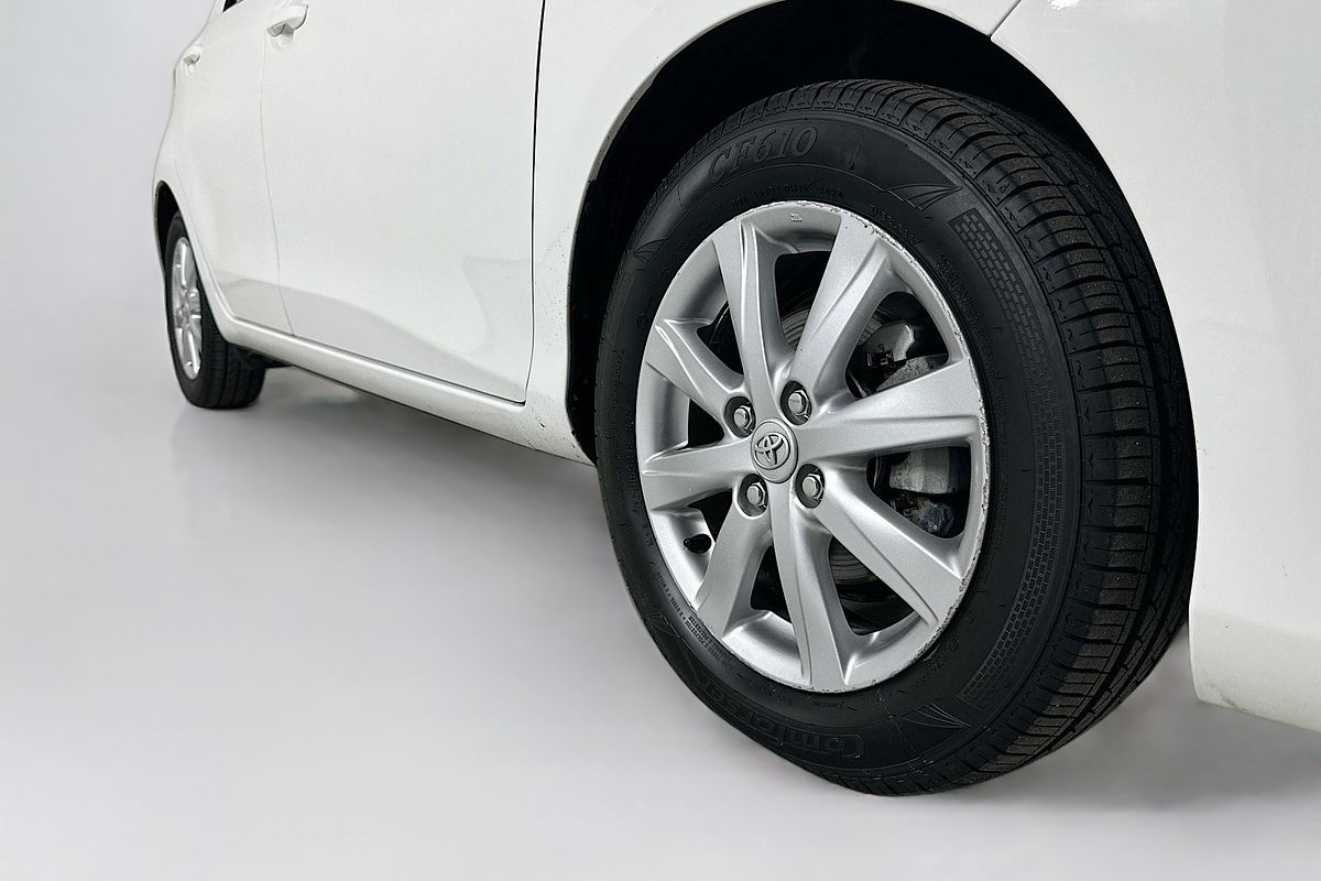 2013 Toyota YARIS YRX NCP131R