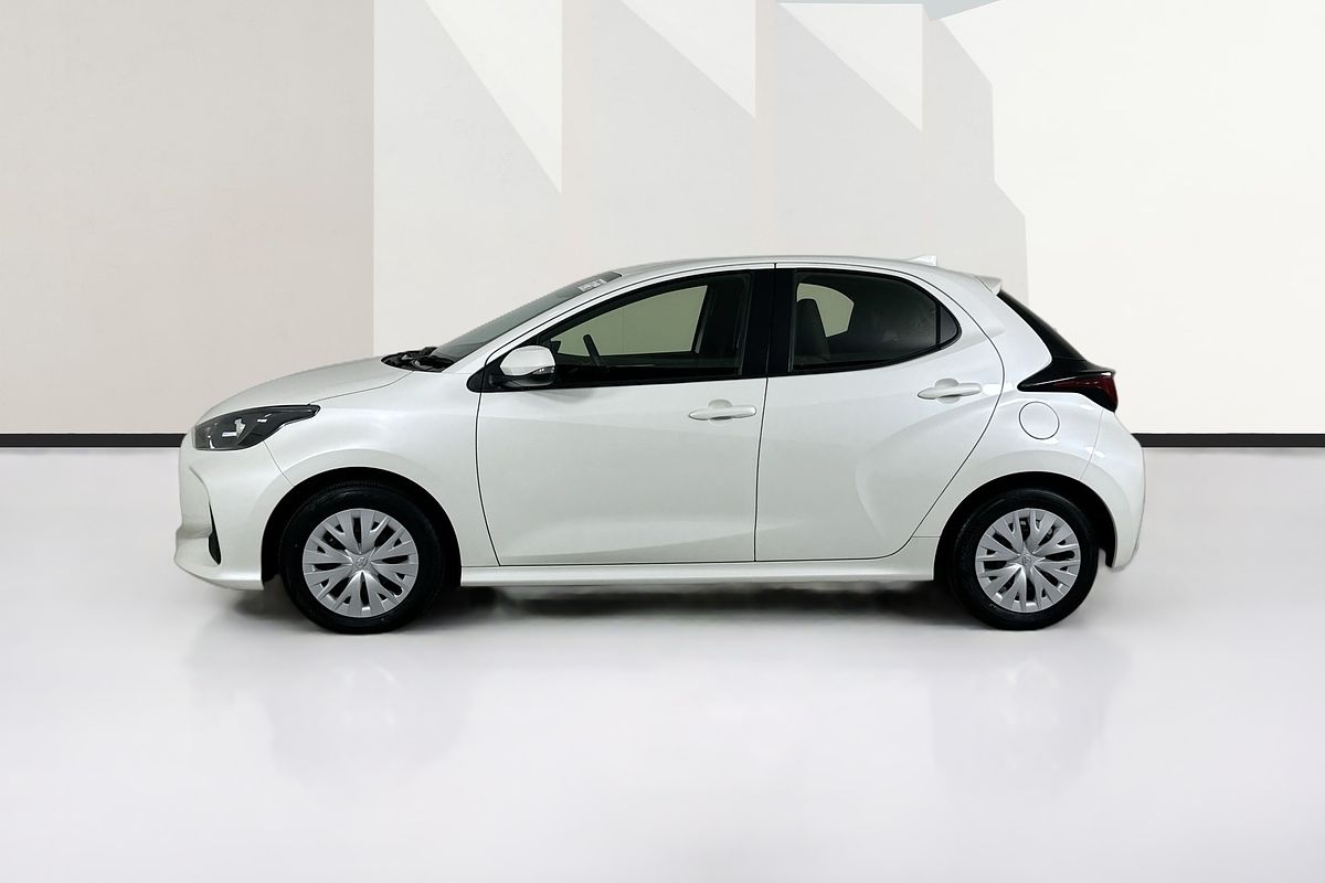 2021 Toyota YARIS ASCENT SPORT MXPA10R