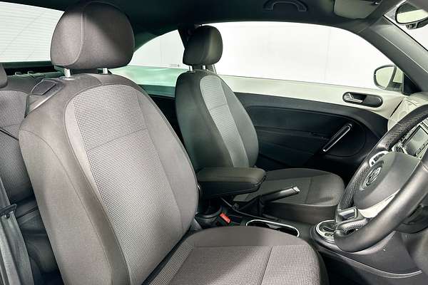 2014 Volkswagen BEETLE  1L
