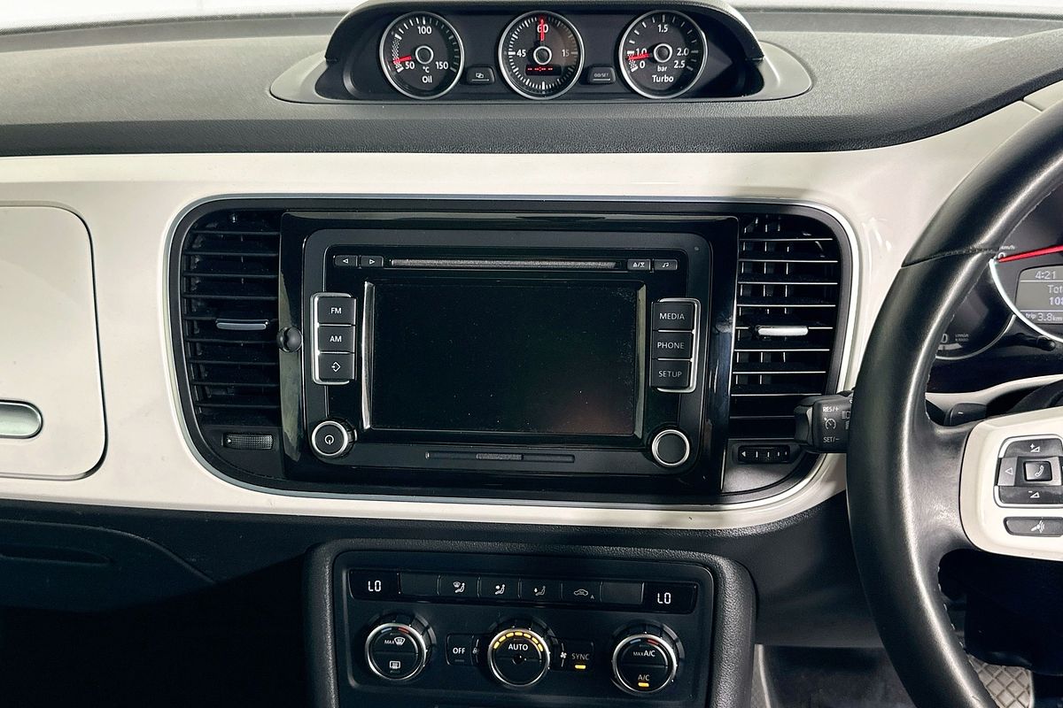 2014 Volkswagen BEETLE  1L