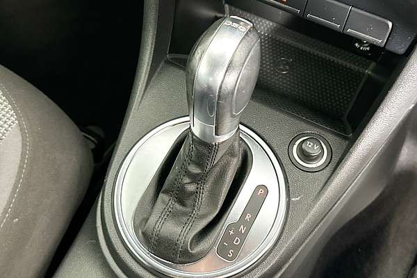 2014 Volkswagen BEETLE  1L