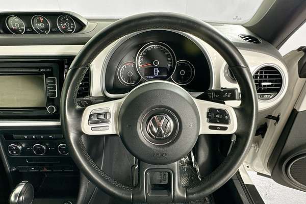 2014 Volkswagen BEETLE  1L