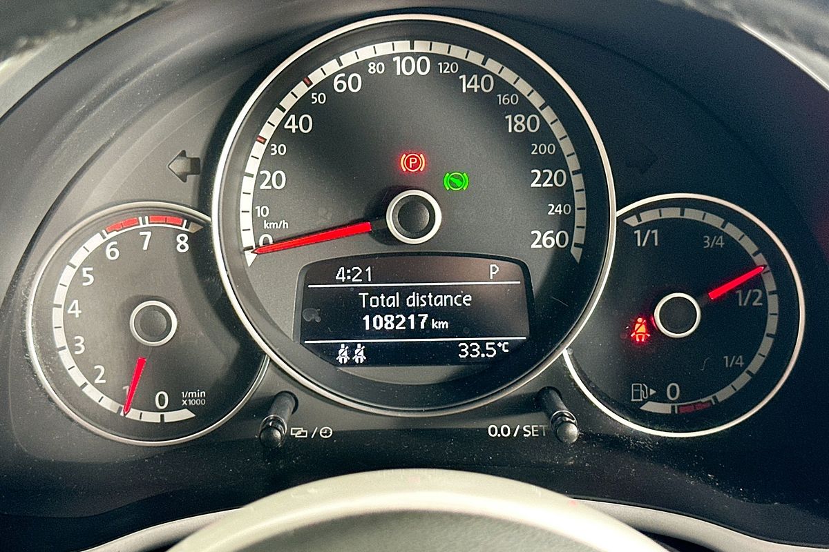 2014 Volkswagen BEETLE  1L