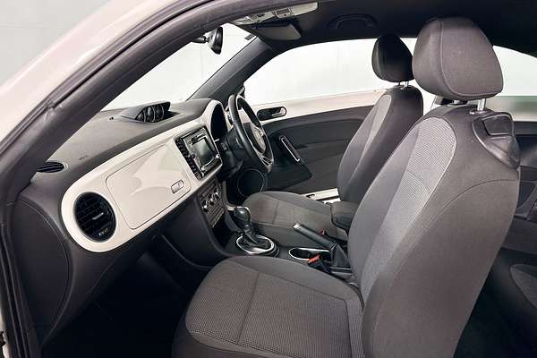 2014 Volkswagen BEETLE  1L