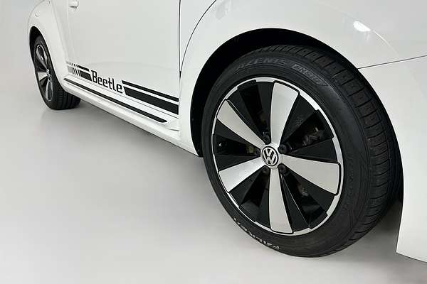 2014 Volkswagen BEETLE  1L
